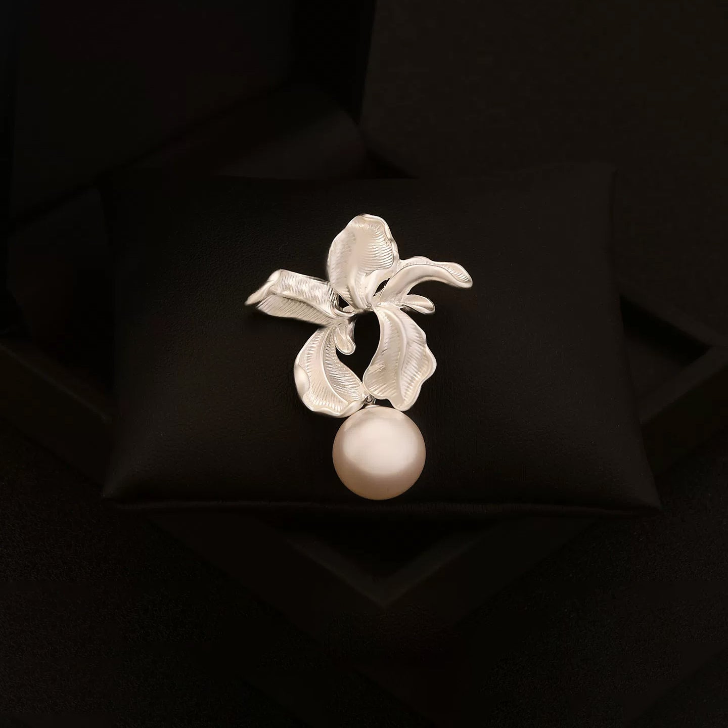 French elegant iris flower brooch