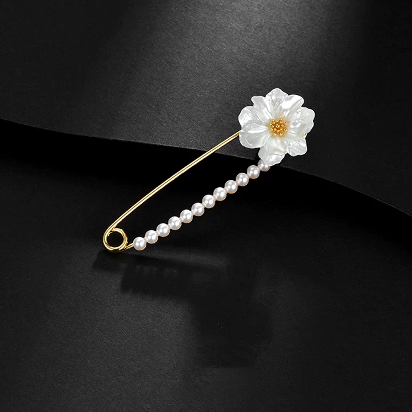 Camellia pants waist tightening pin Waist Buckle