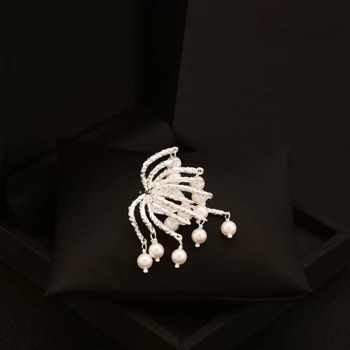 Brilliant romantic fireworks brooch