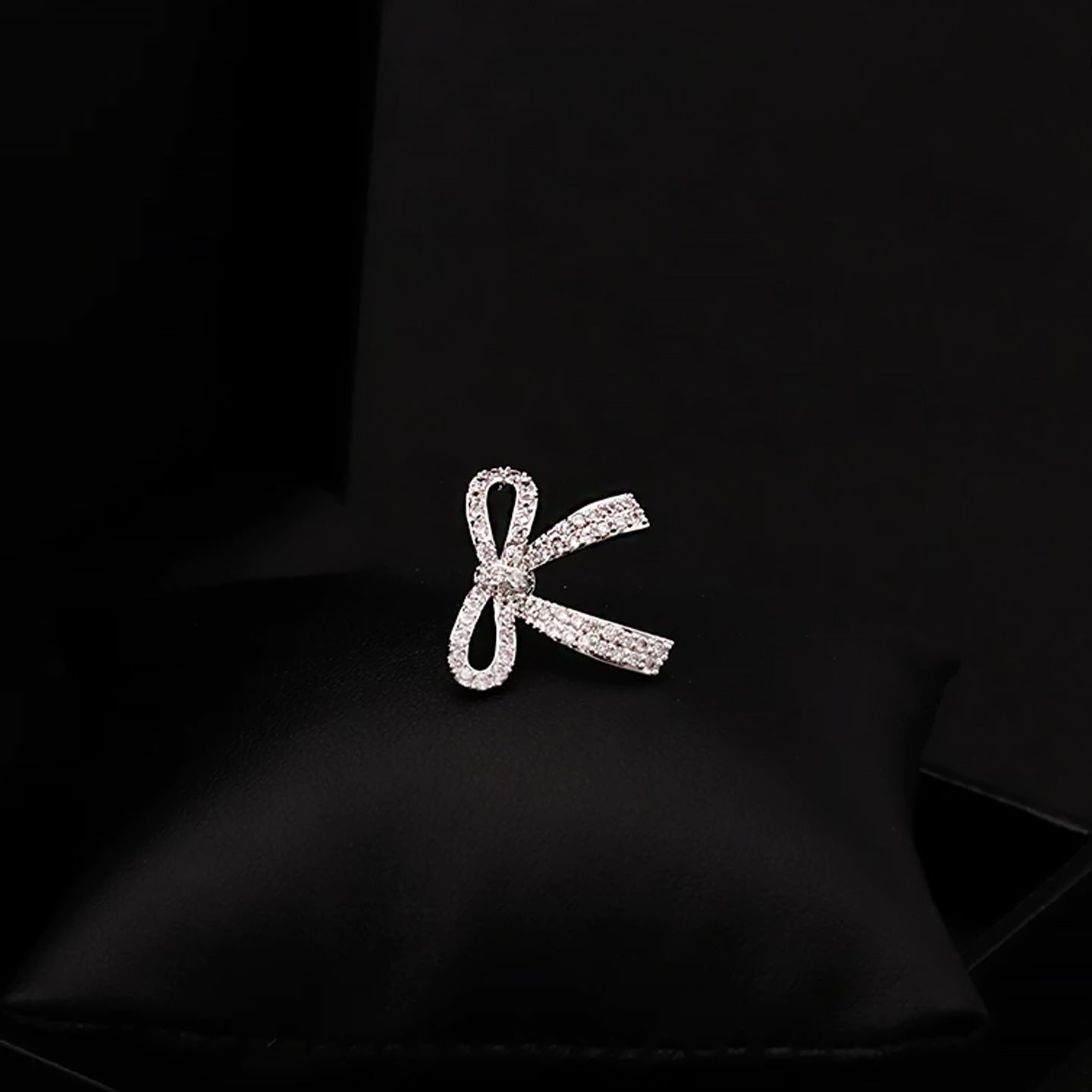 Exquisite butterfly brooch