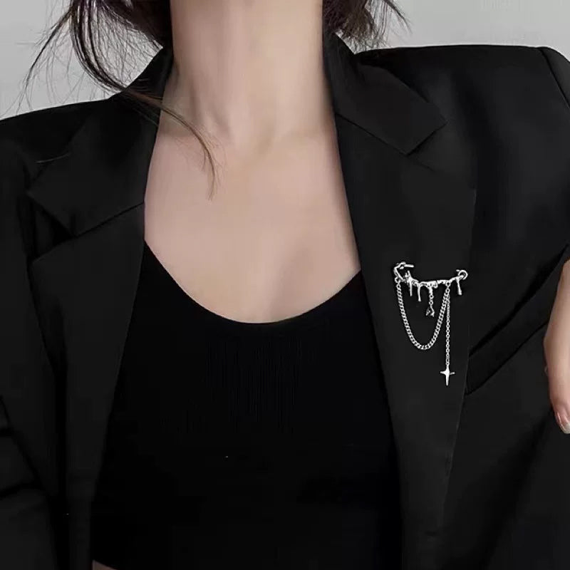 Liquid metal tassel brooch